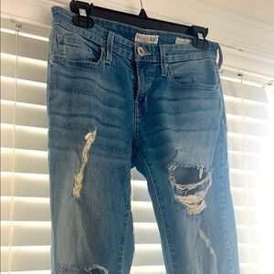 GUESS Distressed Skinny Jeans